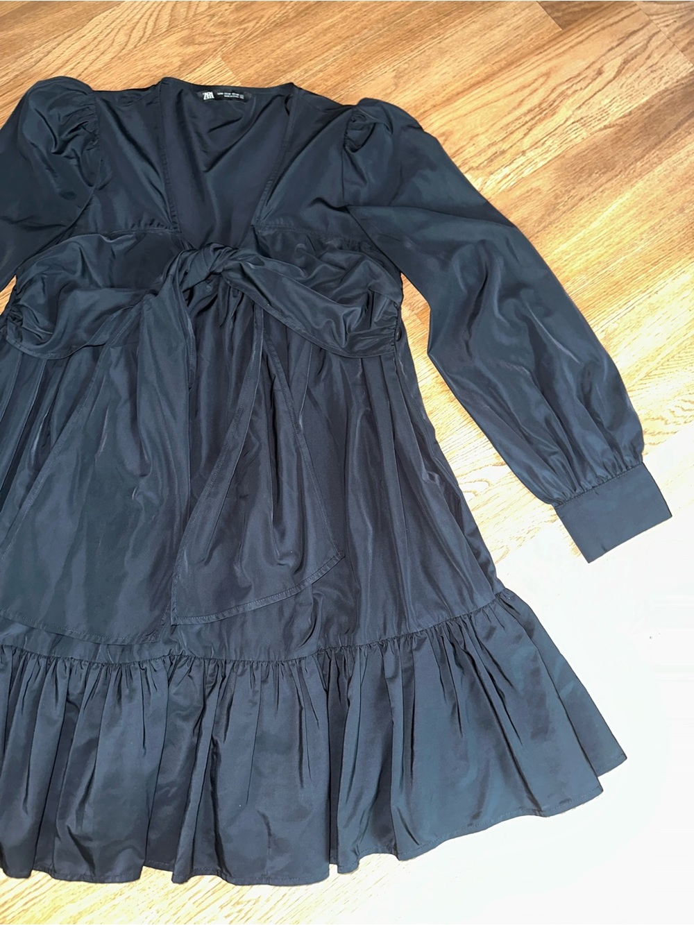 Zara Black Long-Sleeve bowtie Tiered Mini babydoll Dress - Picture 4 of 6